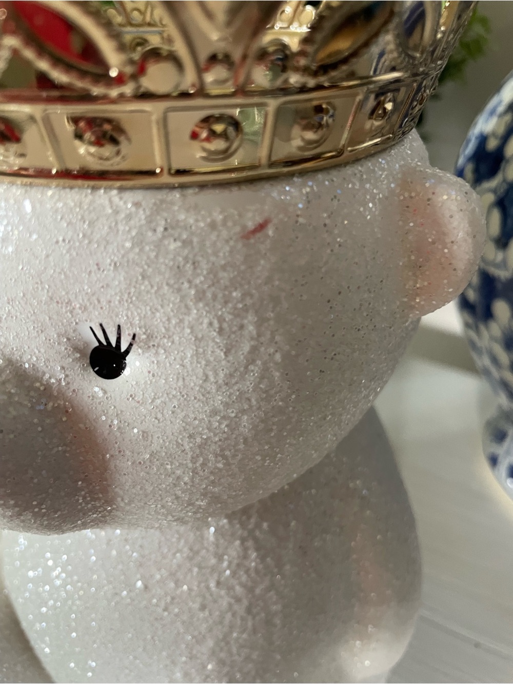 Bath & Body Works Royal Polar Bear Glitter 3 Wick Candle Holder - Picture 3 of 7